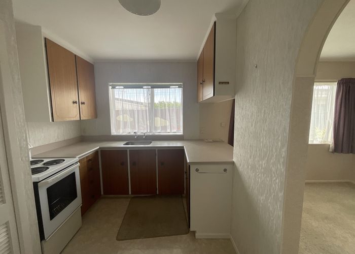  at 2/145 Tukapa Street, Westown, New Plymouth