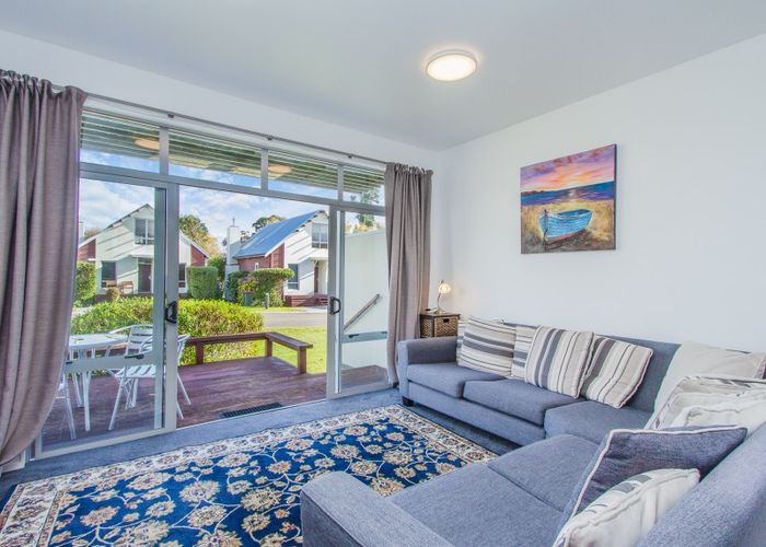  at 11/1420 Hamurana Road, Mourea, Rotorua