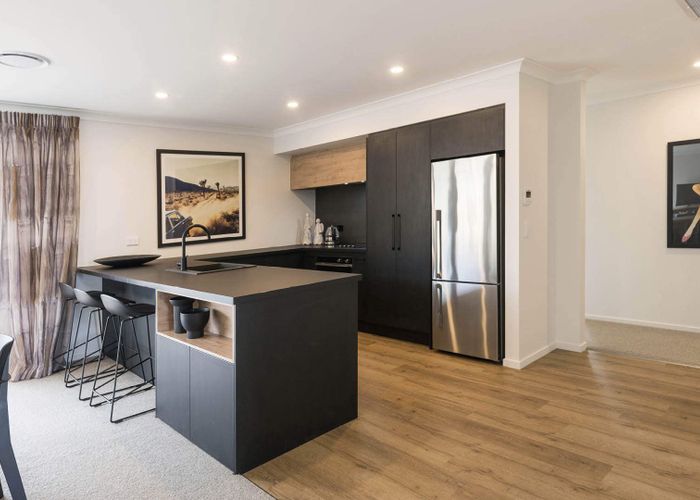  at 27/12 Jane Mander Rise, Blue Mountains, Upper Hutt, Wellington