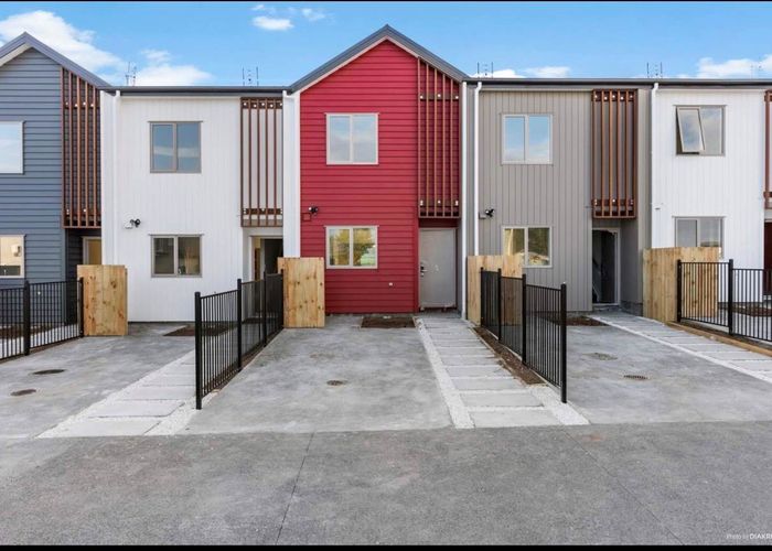  at 146 Battalion Drive, Papakura, Papakura
