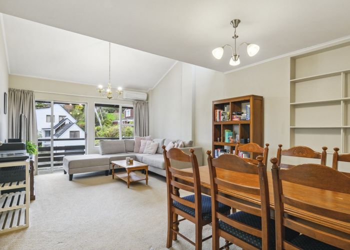  at 107A Churton Dr, Churton Park, Wellington