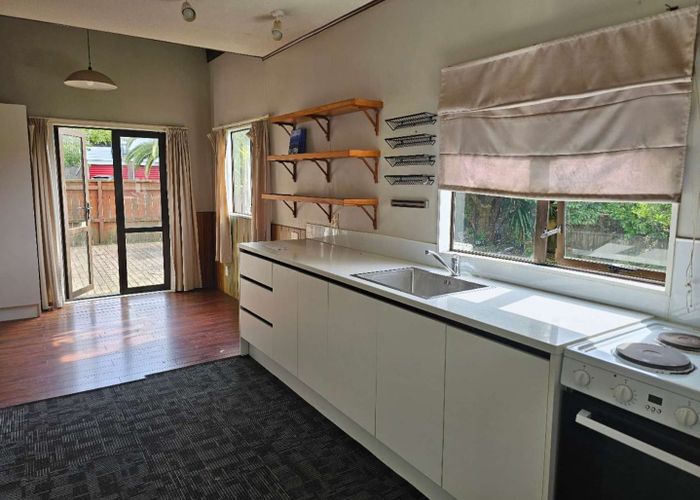  at 2 Dalmahoy Place, Wattle Downs, Manukau City, Auckland