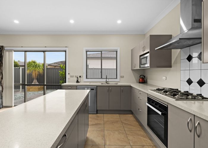  at 2 Tasman Drive, Poraiti, Napier, Hawke's Bay