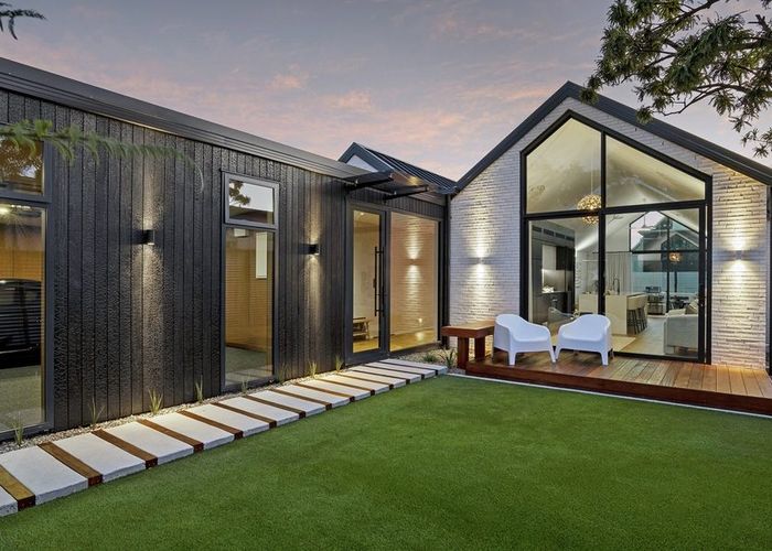  at 19 Albany Street, St Albans, Christchurch