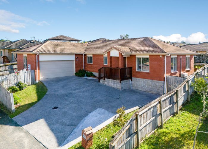  at 13 Westglen Place, Ranui, Auckland