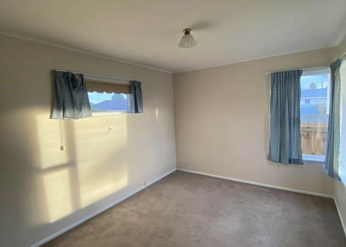  at 57 Maioro Street, New Windsor, Auckland City, Auckland