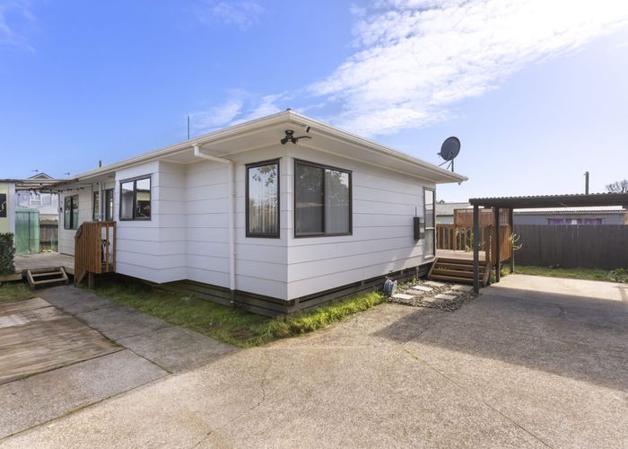  at 4B Daniel Avenue, Mangere East, Auckland
