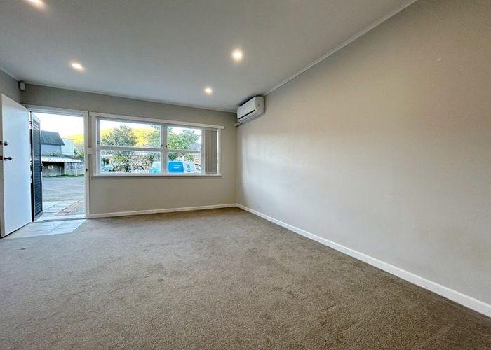  at 8/18 Harding Avenue, Mount Wellington, Auckland City, Auckland
