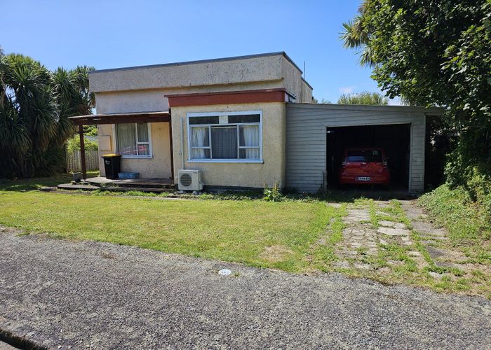  at 6 The Esplanade, Westport, Buller, West Coast