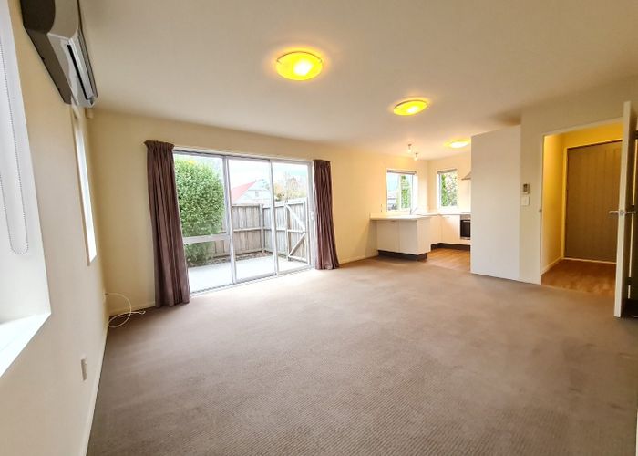  at 2/672 Ferry Road, Woolston, Christchurch City, Canterbury