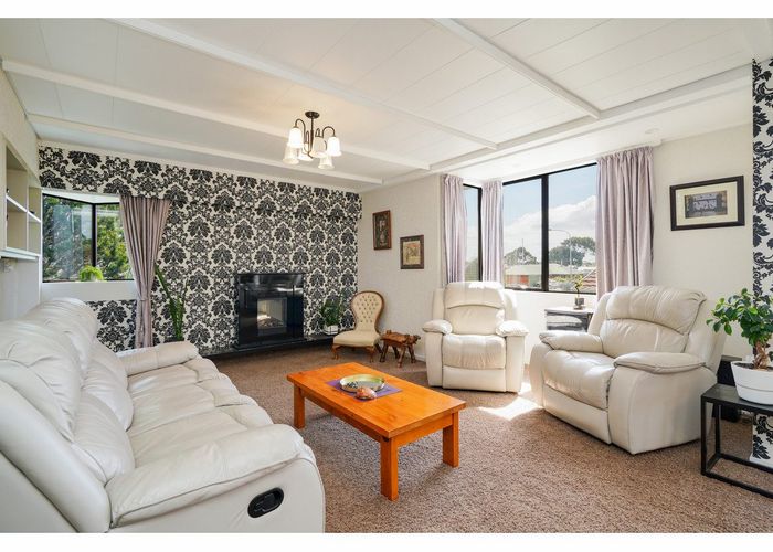  at 52 Orwell Crescent, Newfield, Invercargill