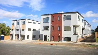  at 1/7 Chevis Place, Pakuranga, Auckland