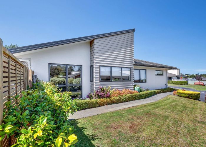  at 2/36 Caversham Road, Springvale, Whanganui, Manawatu / Whanganui
