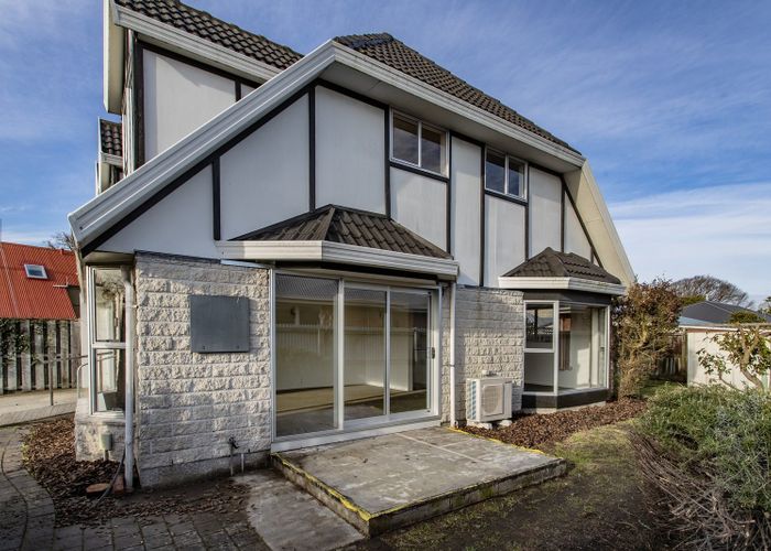  at 140 Matsons Avenue, Papanui, Christchurch City, Canterbury