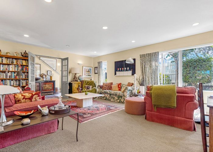  at 23 Ascot Avenue, Narrow Neck, Auckland