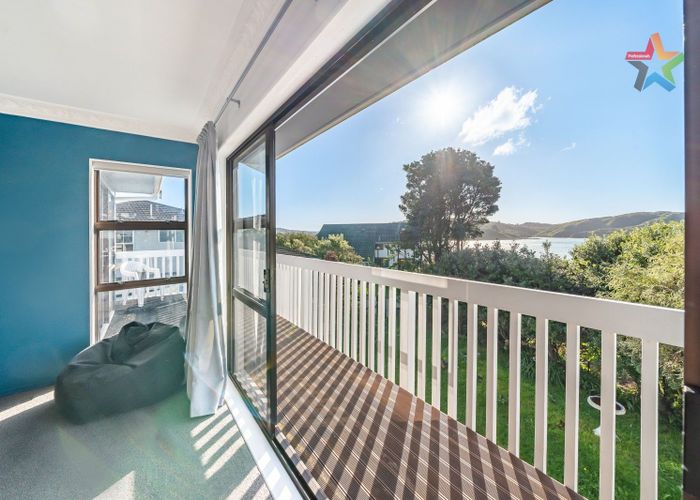  at 90 Tweed Road, Papakowhai, Porirua