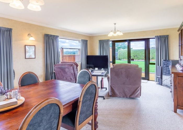  at 347 Henwood Road, Hillsborough