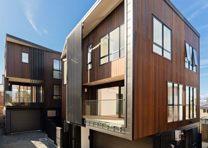  at 3 Rangiora Road,, Greenlane, Auckland City, Auckland