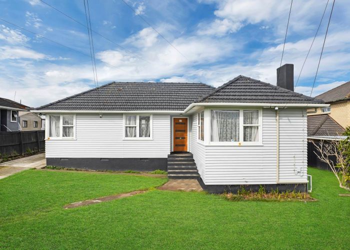  at 104 Fisher Cresent, Otara, Manukau City, Auckland