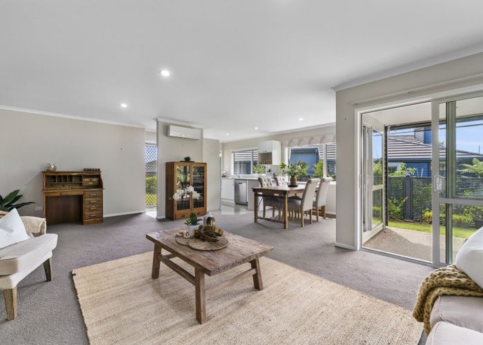  at 37 Bridgewater Way, Pyes Pa, Tauranga