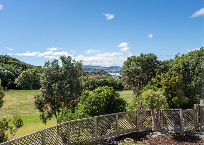  at 34 Takapuwahia Drive, Takapuwahia, Porirua, Wellington