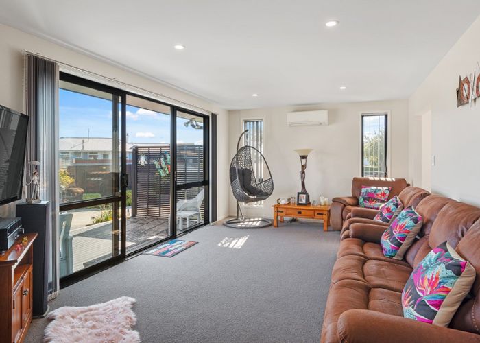  at 17 Farnborough Street, Aranui, Christchurch