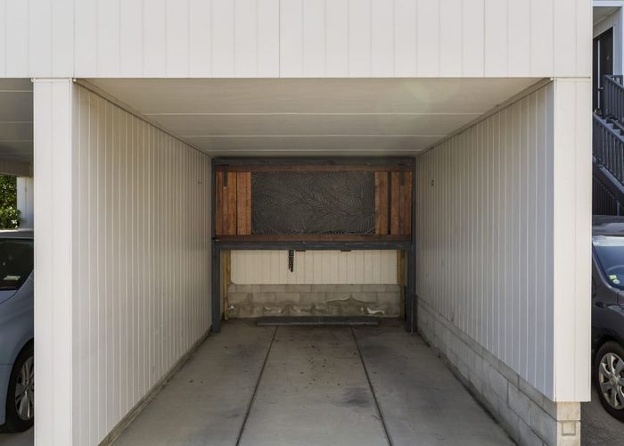  at 4 Torea Tai Road, Hobsonville, Waitakere City, Auckland