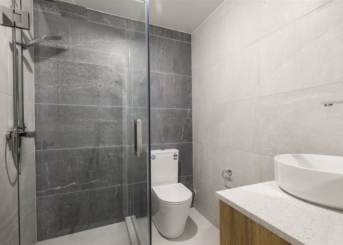  at 4/48 Victor Street, Avondale, Auckland