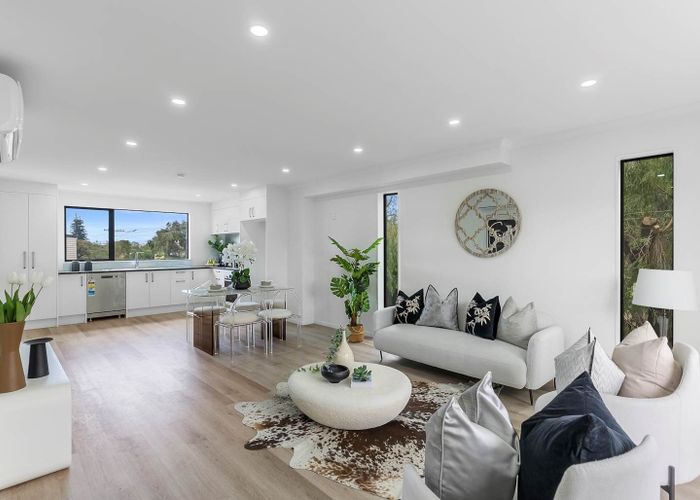  at 37 A Erima Avenue, Point England, Auckland City, Auckland