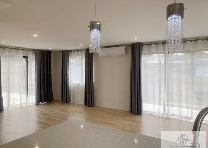  at 9/98 Cardiff Road, Pakuranga, Manukau City, Auckland
