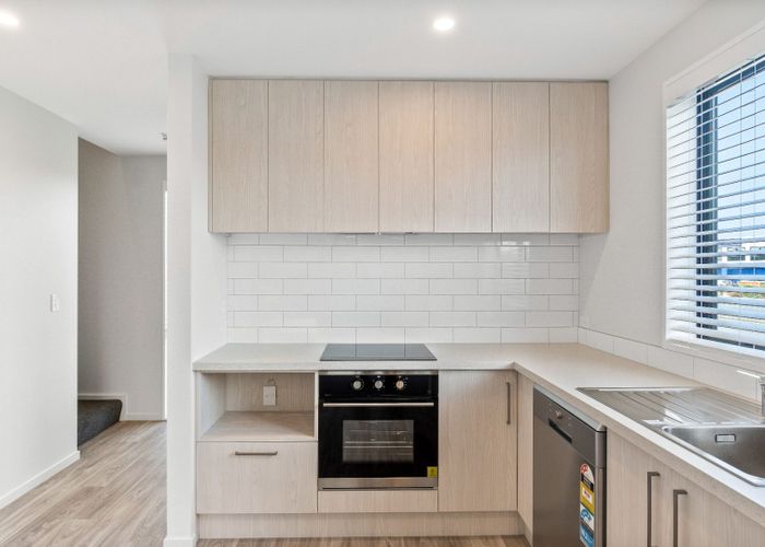  at 1/84 Blenheim Road, Riccarton, Christchurch