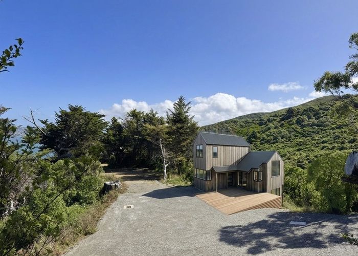  at 52A Dungarvan Road, Newlands, Wellington, Wellington