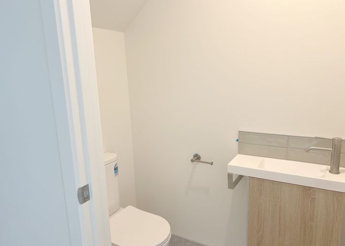  at 8/3 Tapu Road, Huapai, Kumeu