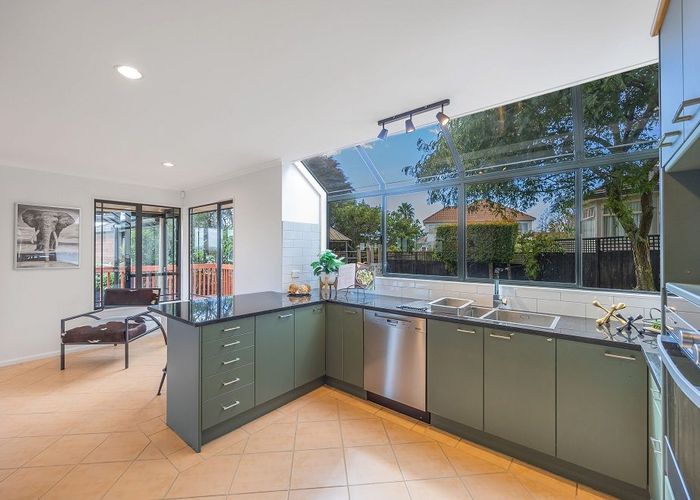  at 10 Balbriggan rise, Dannemora, Manukau City, Auckland