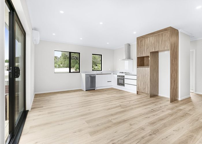  at 2/10 Michael Avenue, Dinsdale, Hamilton, Waikato