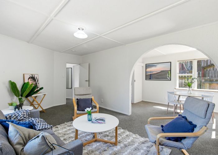  at 28 Batchelor Street, Newlands, Wellington, Wellington