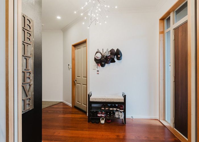  at 15 Bouvardia Avenue, Milson, Palmerston North