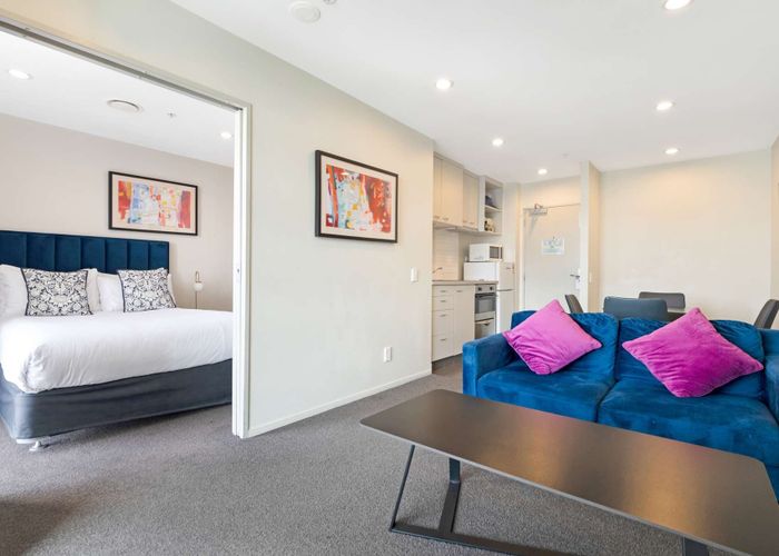  at 1010/17 Amersham Way, Manukau, Manukau City, Auckland
