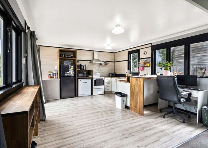  at 27 Galway Street, Grasmere, Invercargill