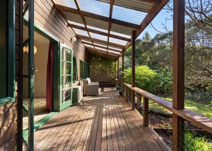 at 276 Huia Road, Titirangi, Waitakere City, Auckland