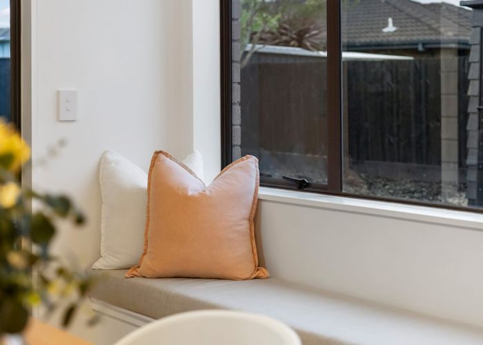  at 18A Bushlands Park Drive, Albany, North Shore City, Auckland