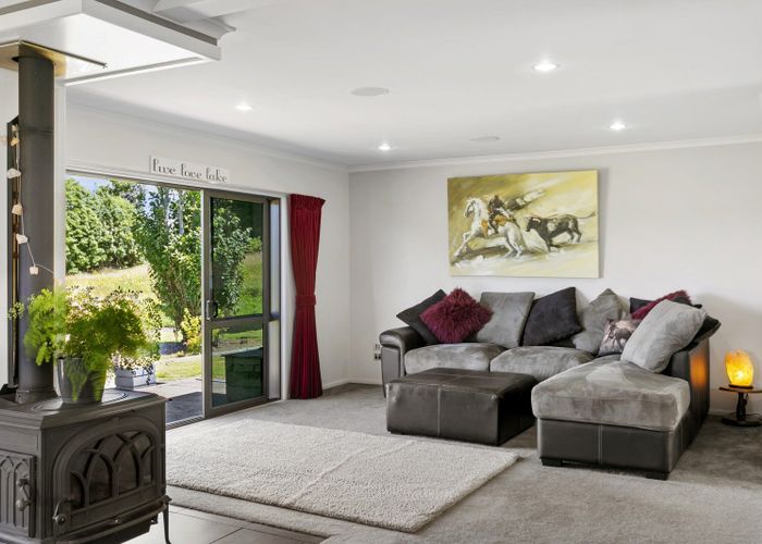  at 4/864 Whangamata Road, Taupo