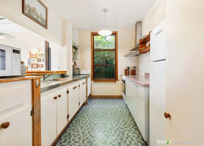  at 119 Cecil Road, Wadestown, Wellington