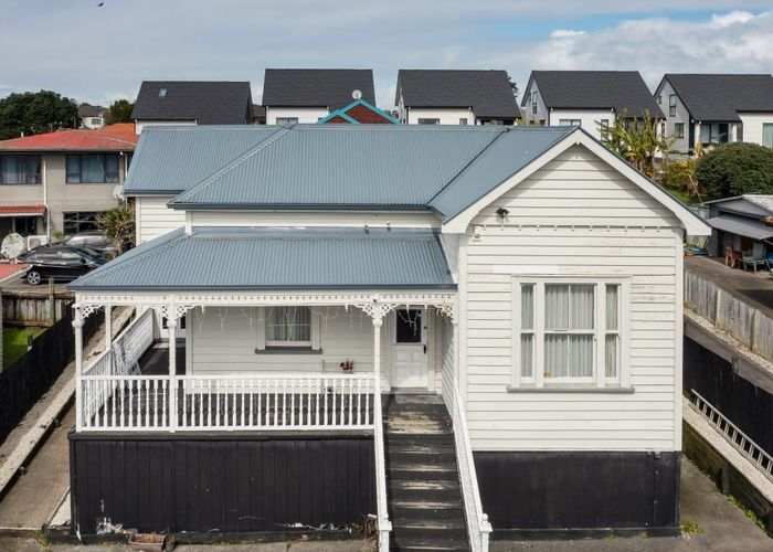  at Blockhouse Bay, Auckland City, Auckland