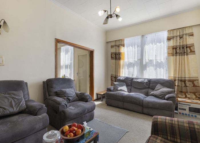  at 21 Chatham Street, Berhampore, Wellington, Wellington