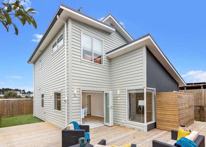  at 737C Swanson Road, Swanson, Waitakere City, Auckland