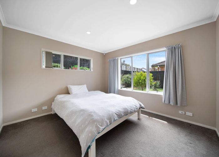  at 36 Foxlaw Street, Randwick Park, Manukau City, Auckland