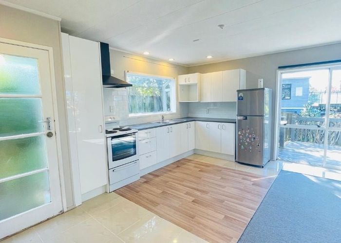  at 9B Wilkie Place, Mount Wellington, Auckland City, Auckland