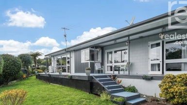  at 12 April Place, Red Hill, Papakura