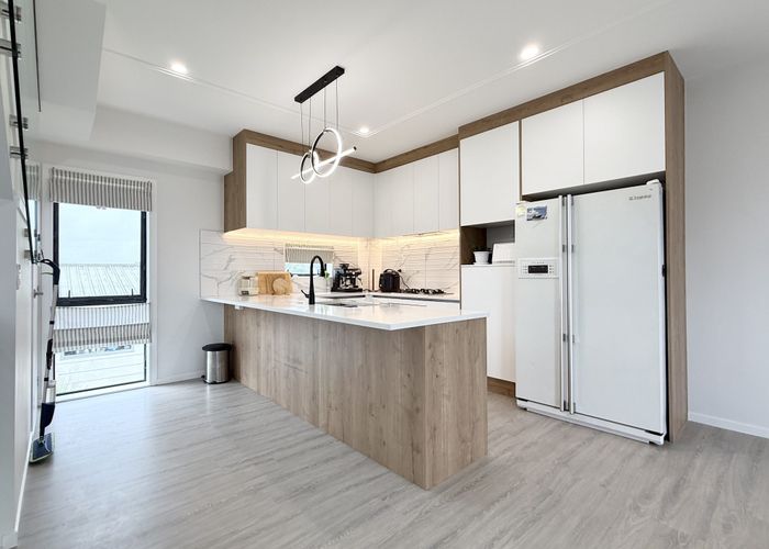  at 30B Tudor Road, Henderson, Waitakere City, Auckland